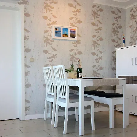 In In Strandnaehe *